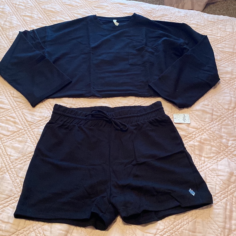 NWT Free People Movement 2pc set in Black Size Medium - Picture 6 of 9